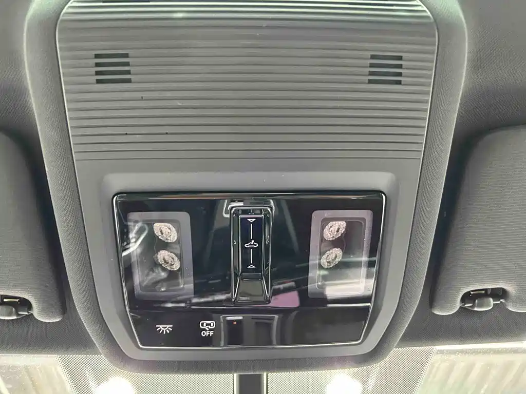 Volkswagen Golf — миниатюра 14