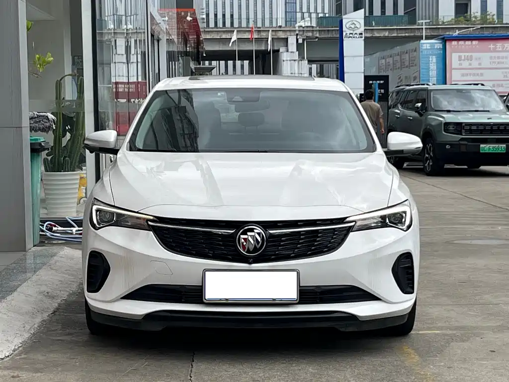 Buick Verano — миниатюра 2