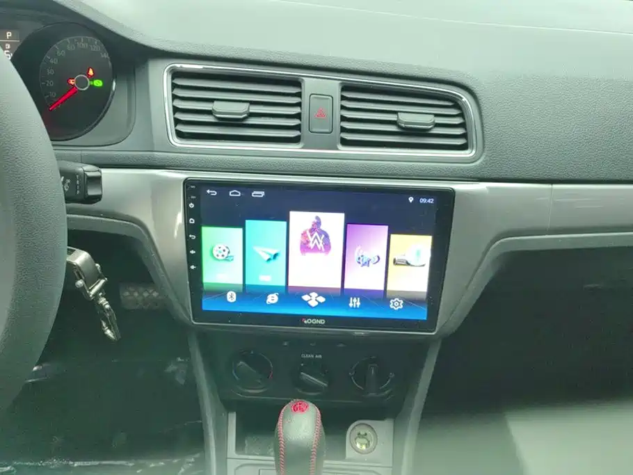 Volkswagen Lavida — миниатюра 13