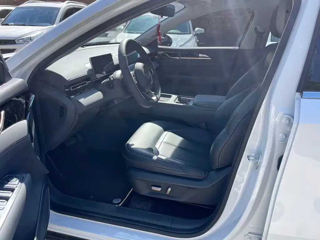 Wuling Xingguang — миниатюра 4