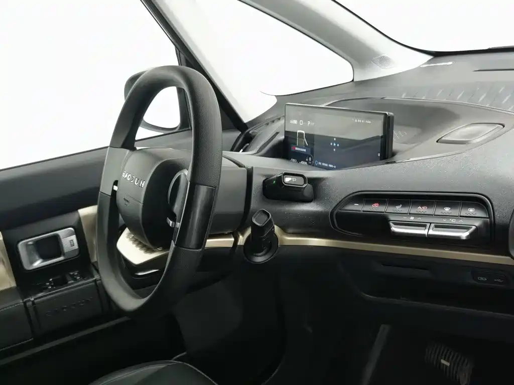 Baojun KiWi EV — миниатюра 22