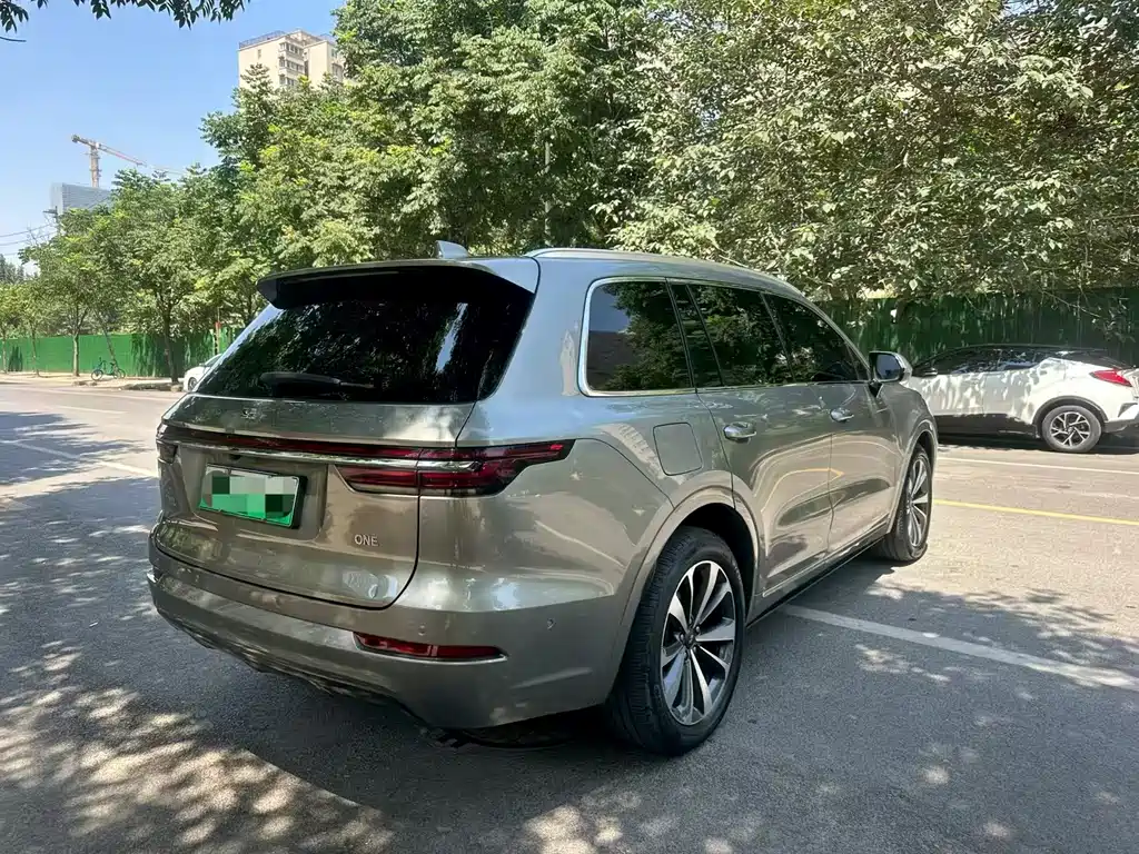 Li Auto Li ONE — миниатюра 9