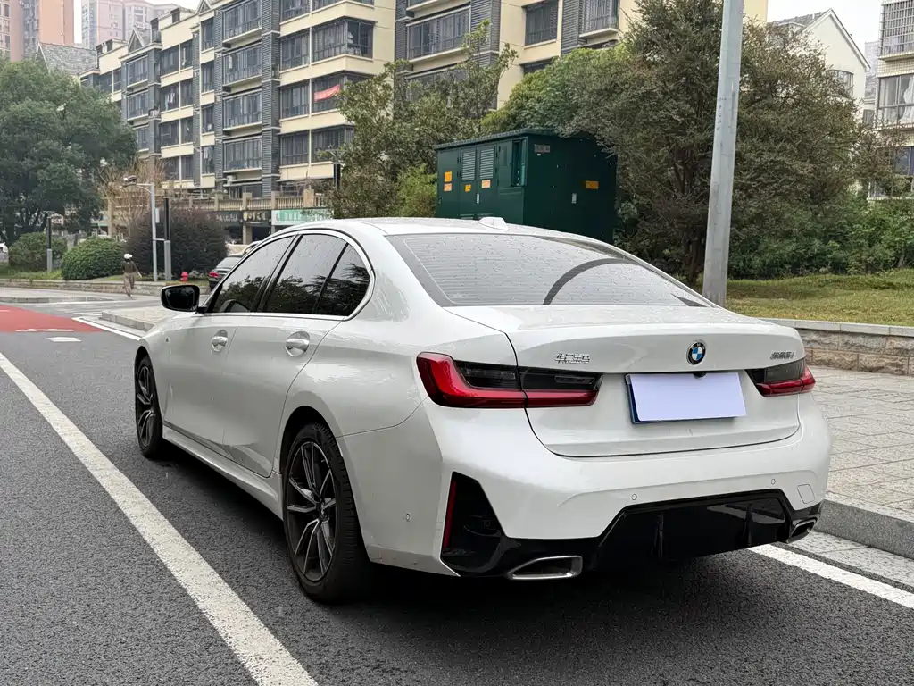 BMW 3 Series — миниатюра 4