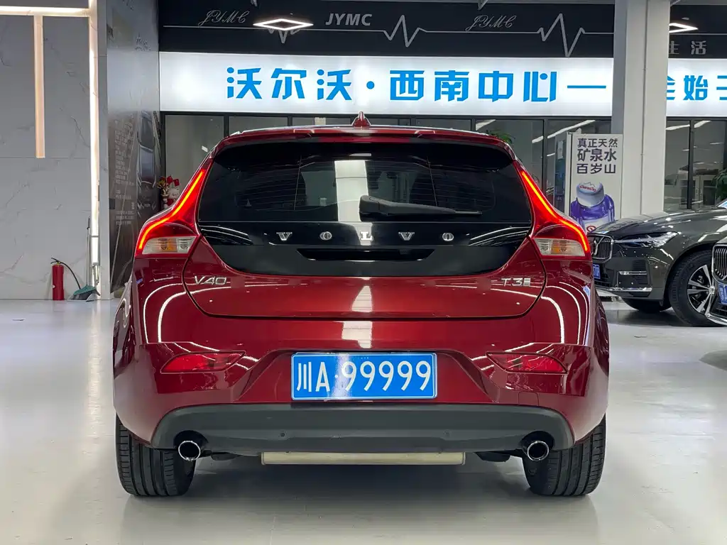 Volvo V40 — миниатюра 9