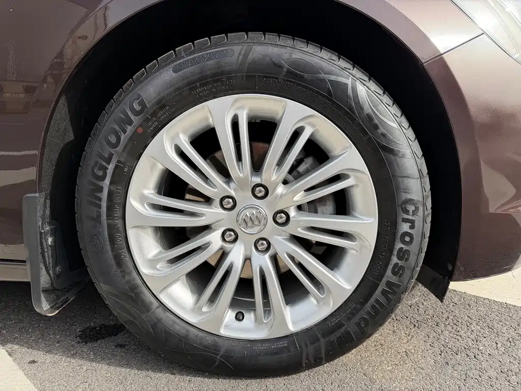 Buick LaCrosse 20T Elite Type, фото 16