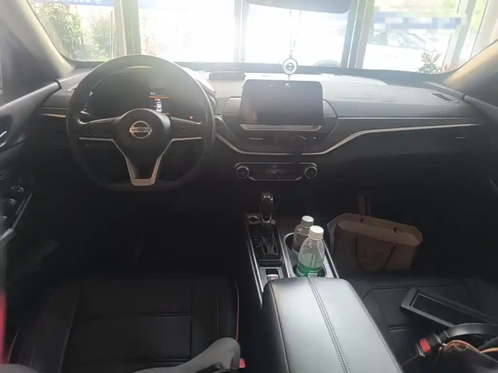 Nissan Teana — миниатюра 10