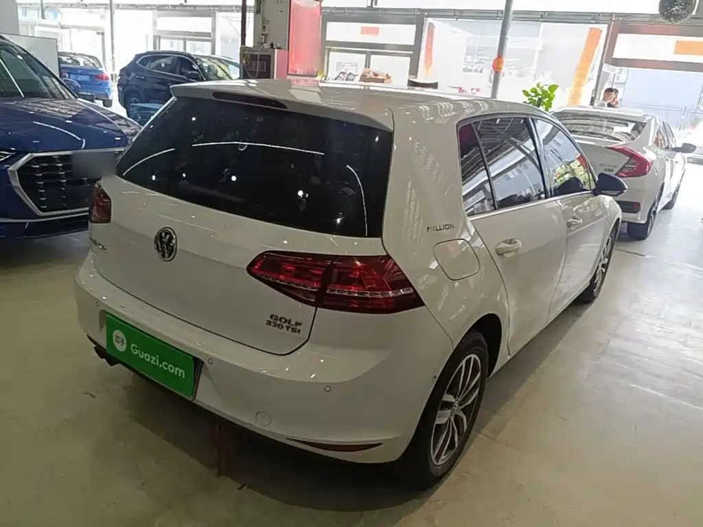 Volkswagen Golf — миниатюра 7