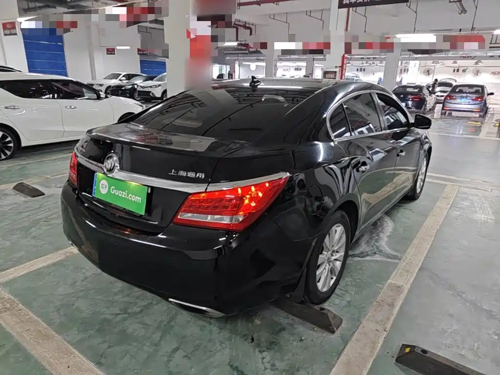 Buick LaCrosse — миниатюра 7