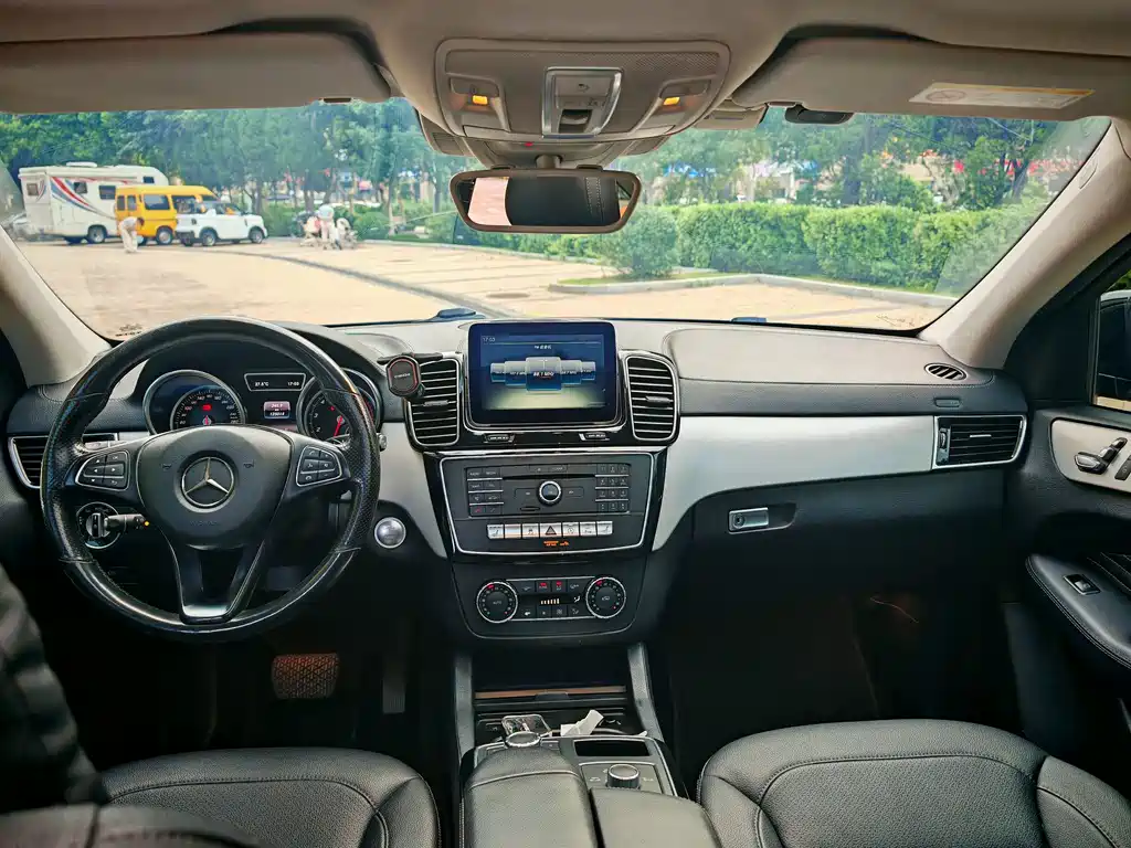 Mercedes-Benz GLE Coupe — миниатюра 6