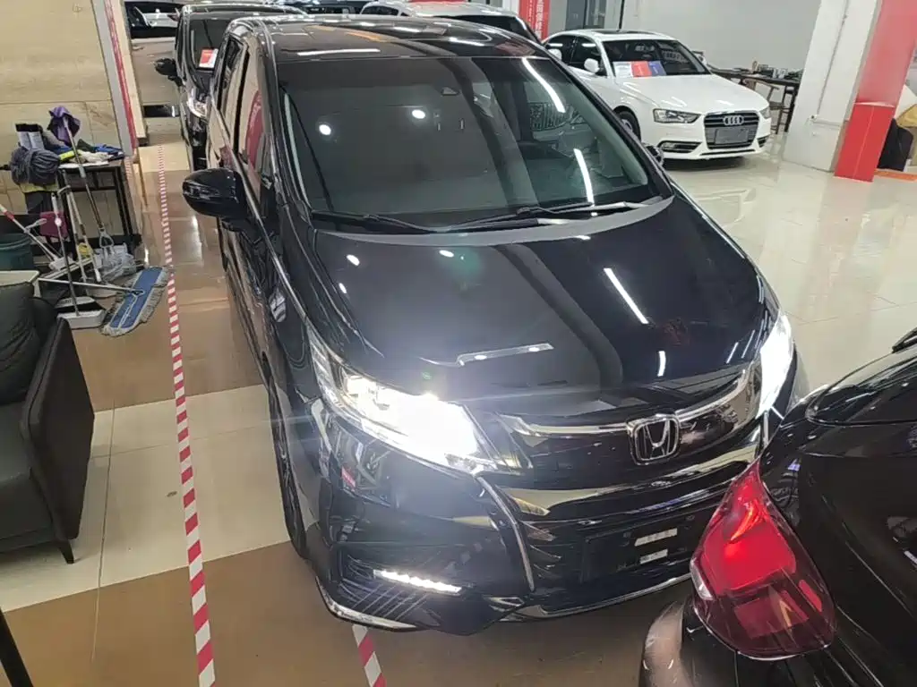 Honda Odyssey — миниатюра 3