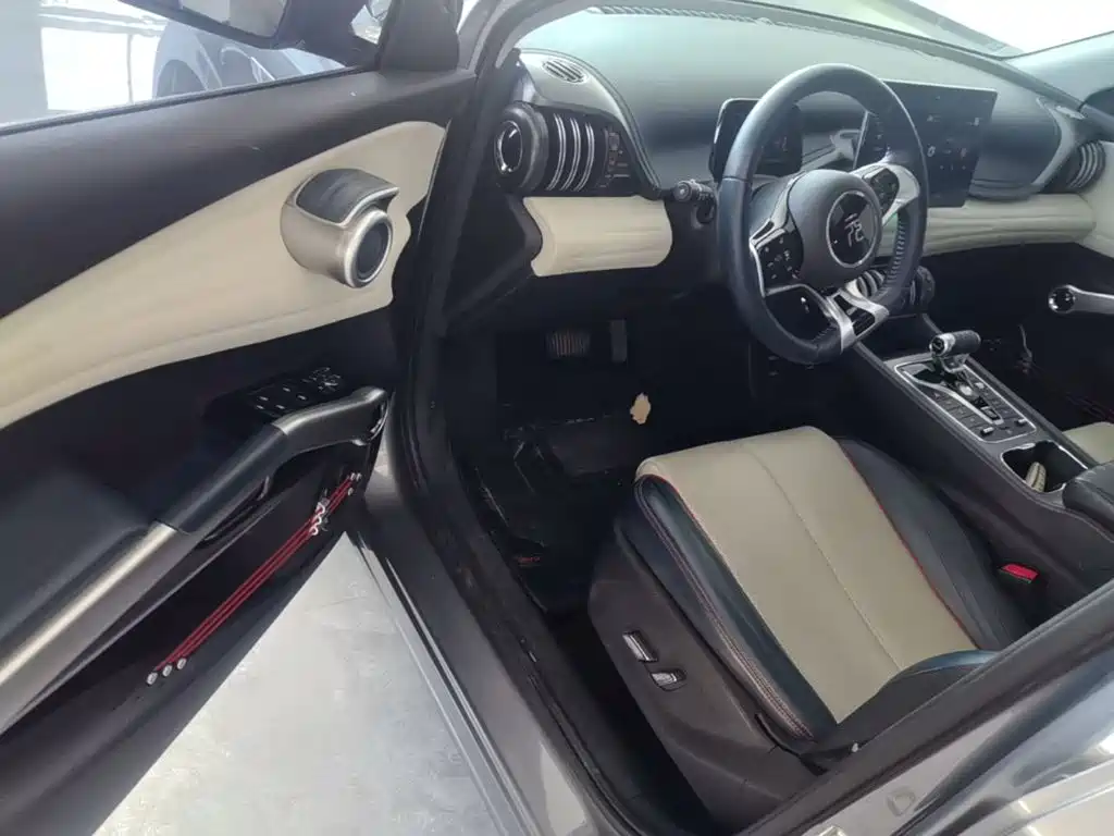 BYD Yuan Plus — миниатюра 15