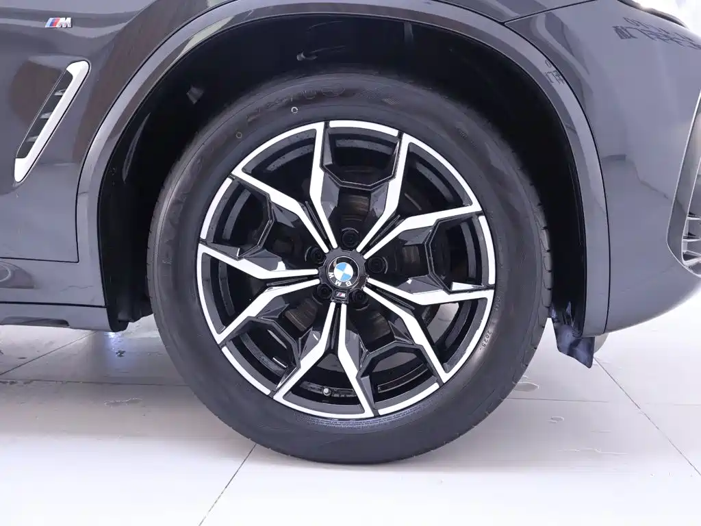 BMW X3 — миниатюра 6
