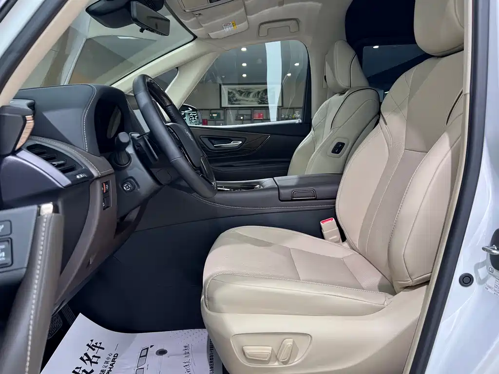 Toyota Alphard — фотографии объявления, Фото 14