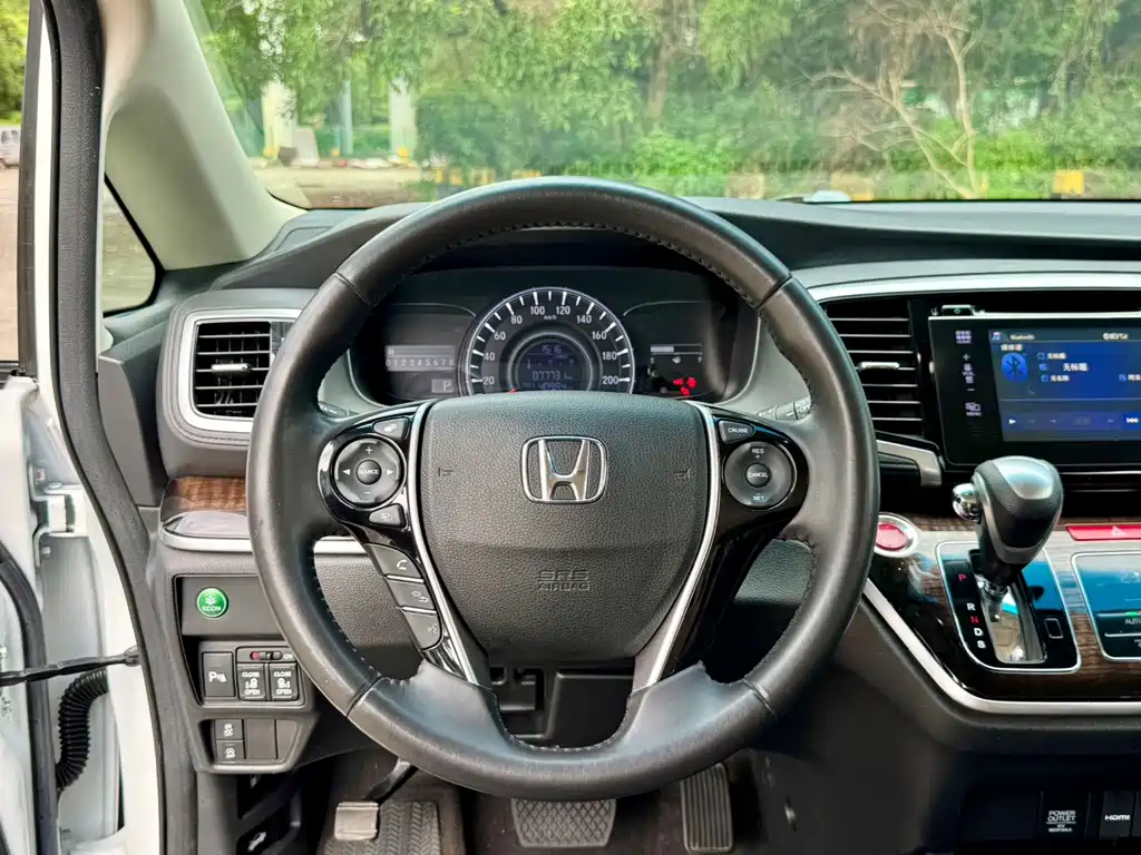 Honda Odyssey — миниатюра 7