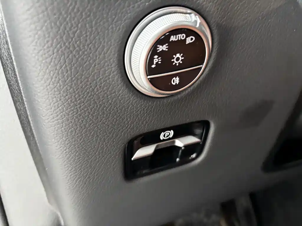 Mercedes-Benz GLC — миниатюра 15