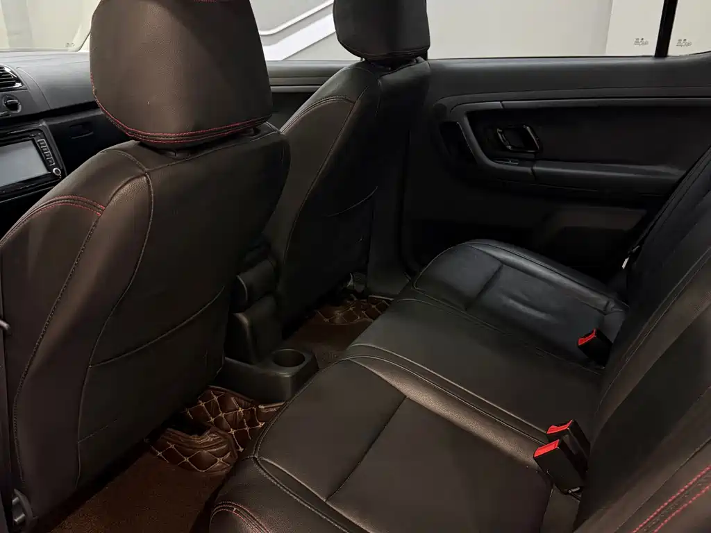 Skoda Fabia 2012 1.6L AT