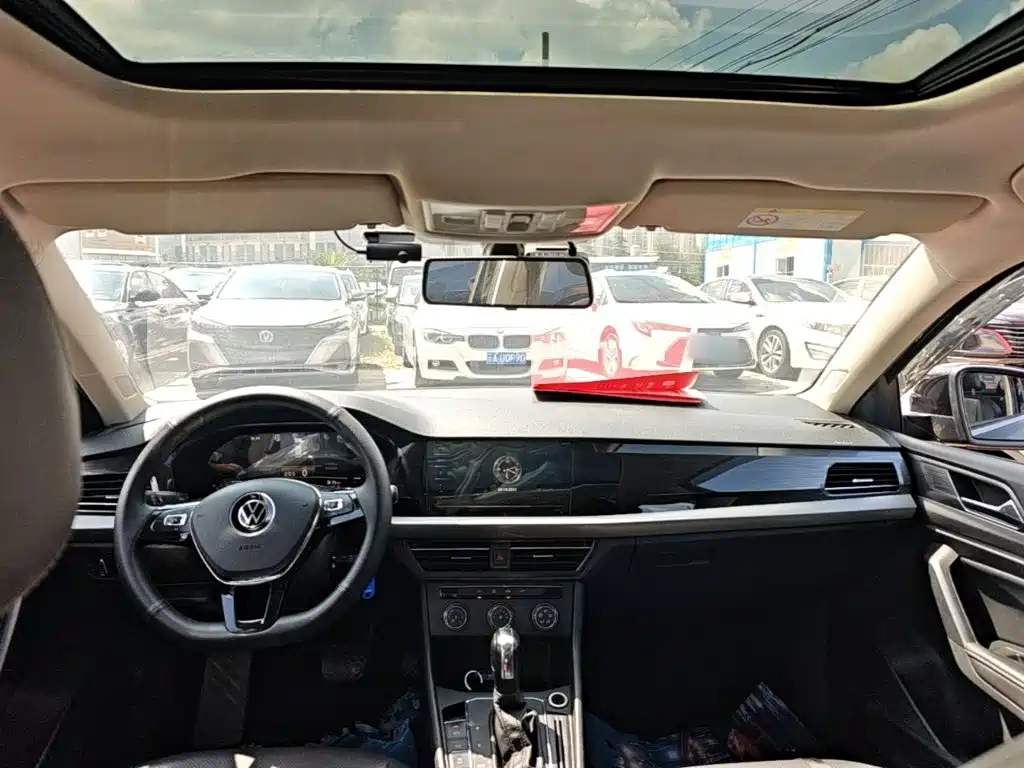 Volkswagen Lavida — миниатюра 18