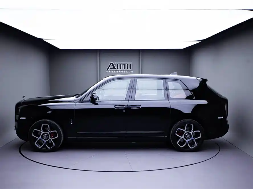 ROLLS-ROYCE CULLINAN