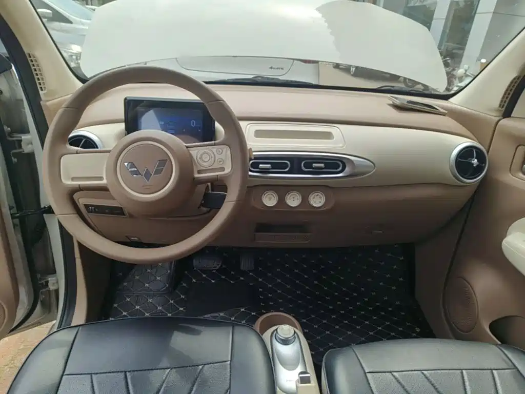 Wuling Mini EV MINIEV 2025