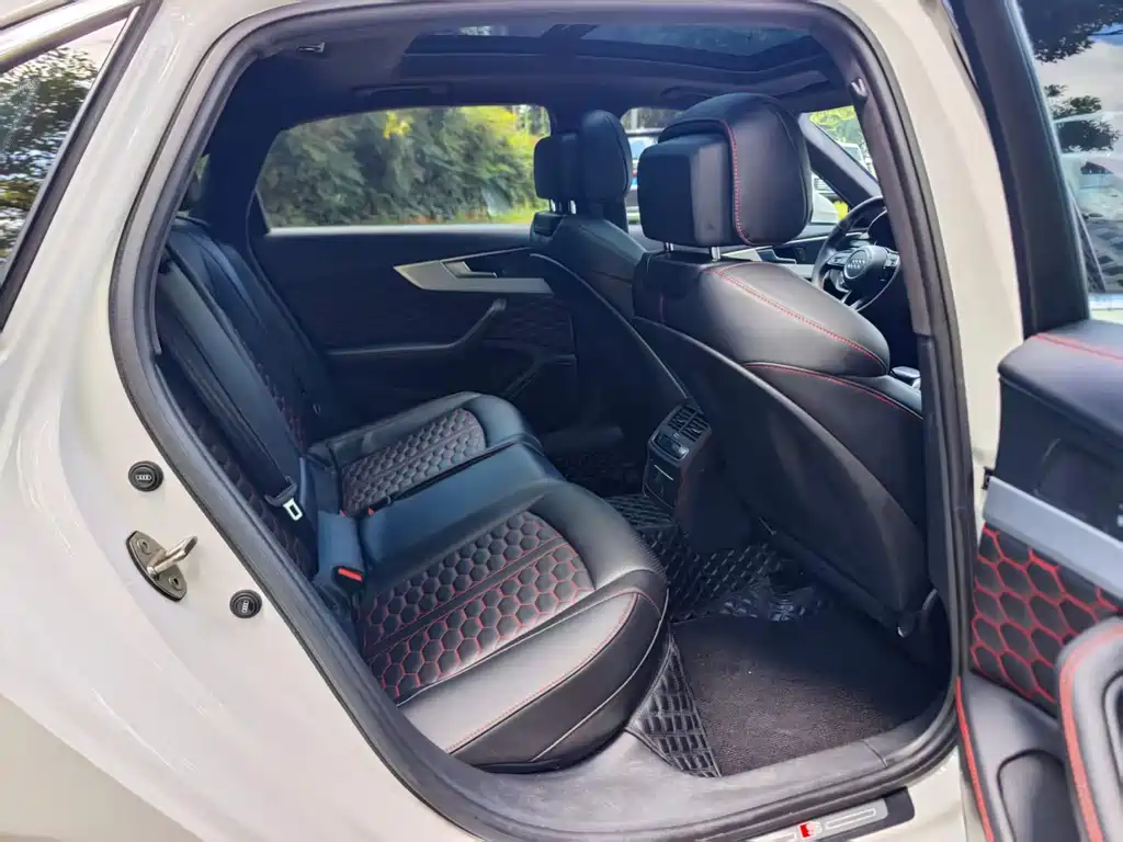 Audi A4L — миниатюра 8