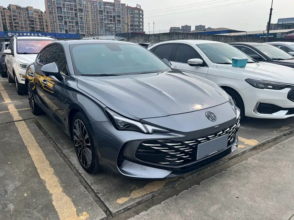 MG 7 2025 1.5T 300 DCT