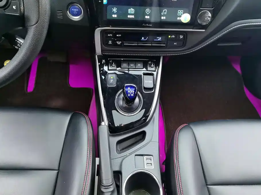 Toyota Corolla Hybrid — миниатюра 16