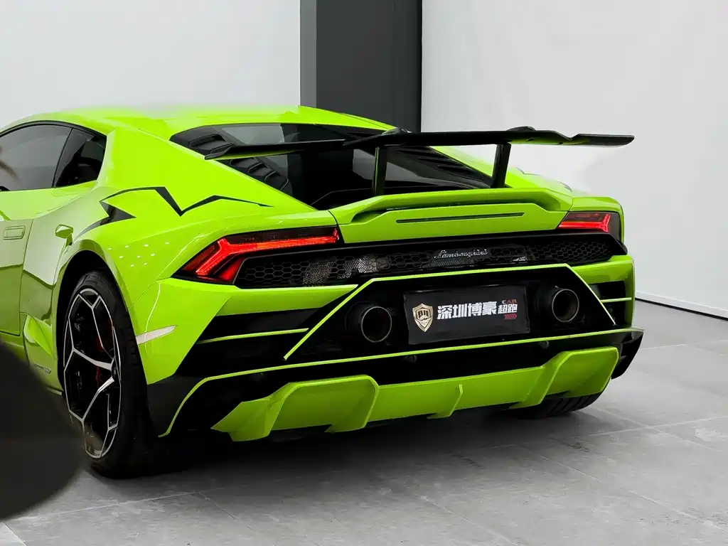 Lamborghini Huracán — миниатюра 7