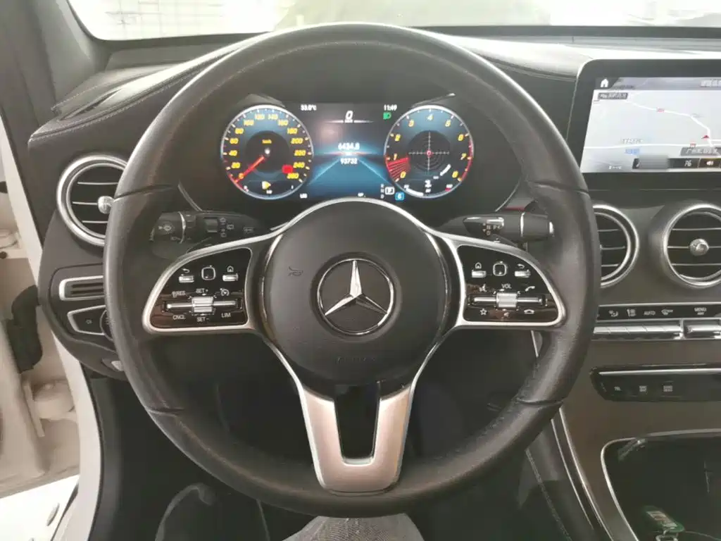 Mercedes-Benz GLC — миниатюра 11
