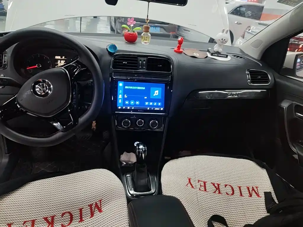 Volkswagen Polo — миниатюра 14