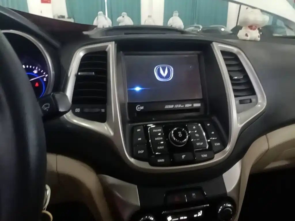 Changan Eado — миниатюра 13