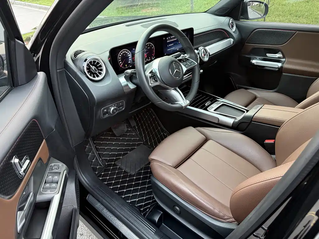 Mercedes-Benz GLB — миниатюра 7