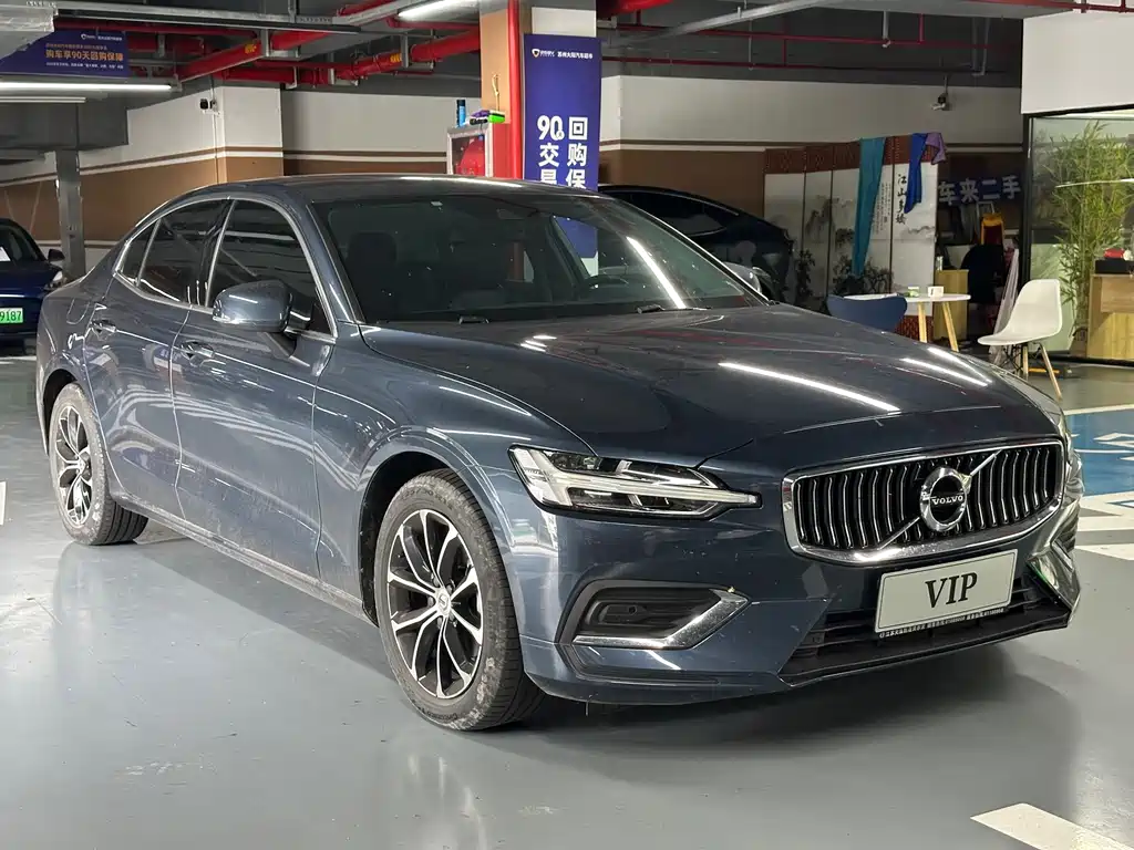 Volvo S60 — миниатюра 3