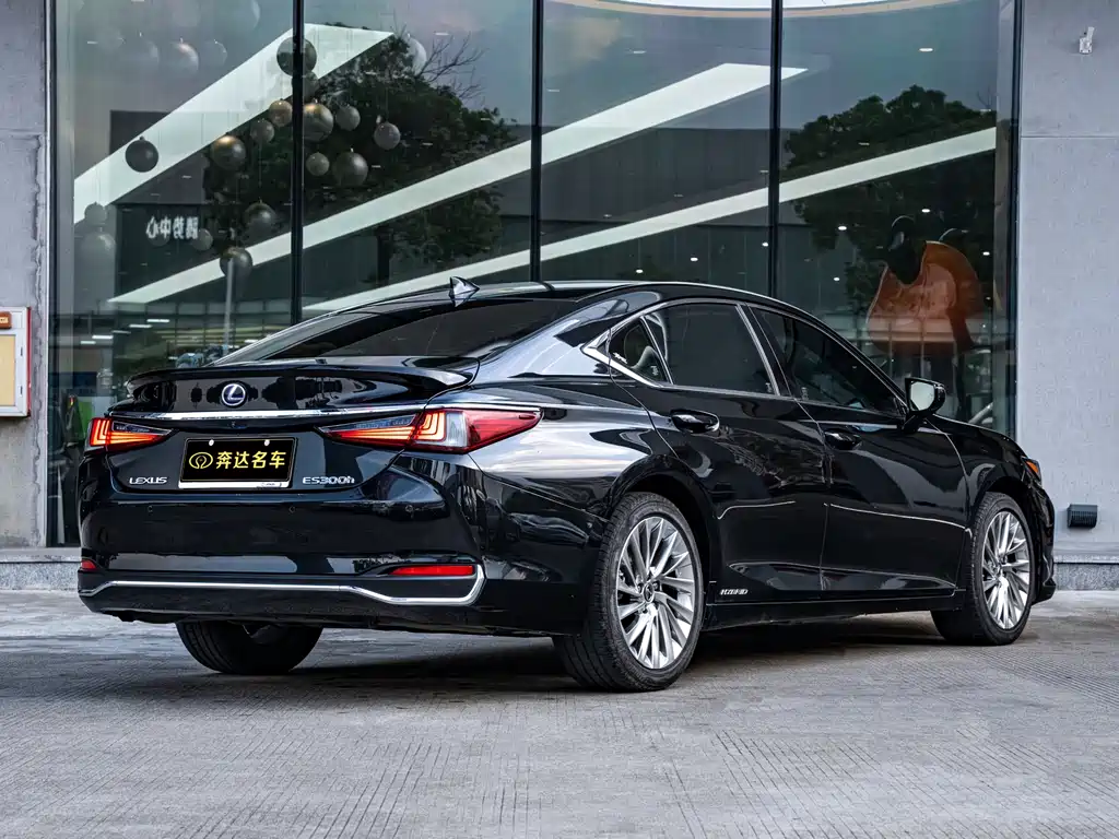 Lexus ES 2020 300h Executive