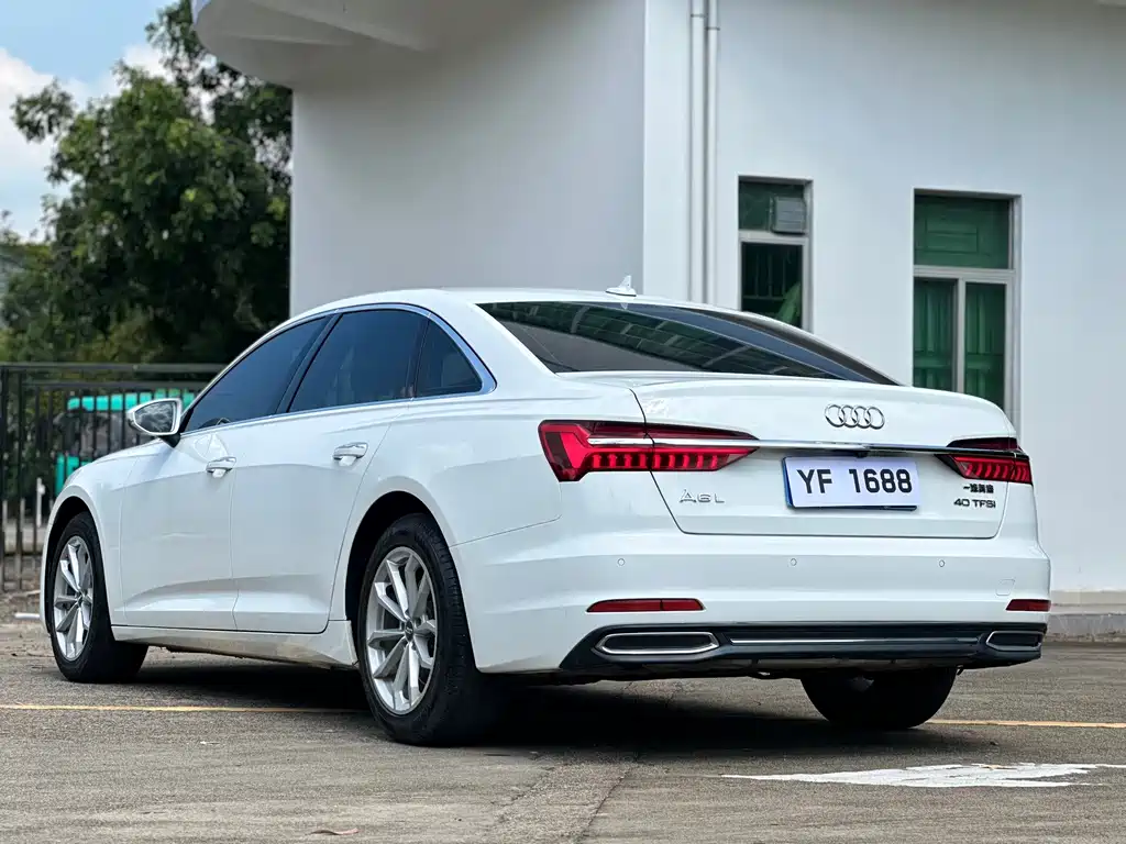 Audi A6L — миниатюра 5