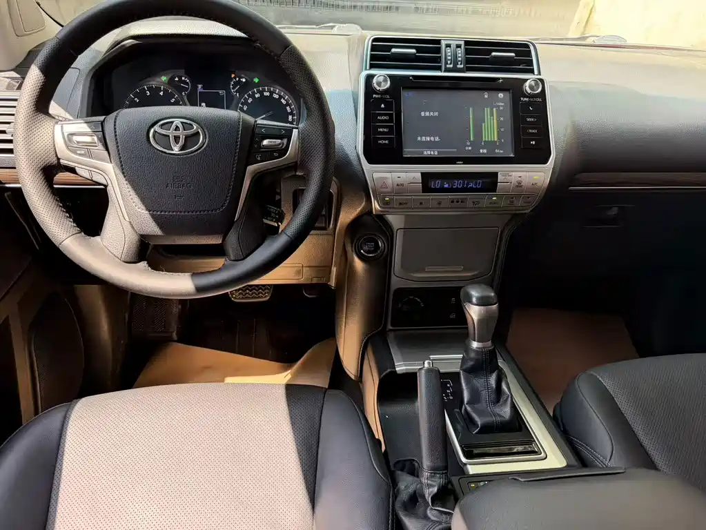 Toyota Prado — миниатюра 11