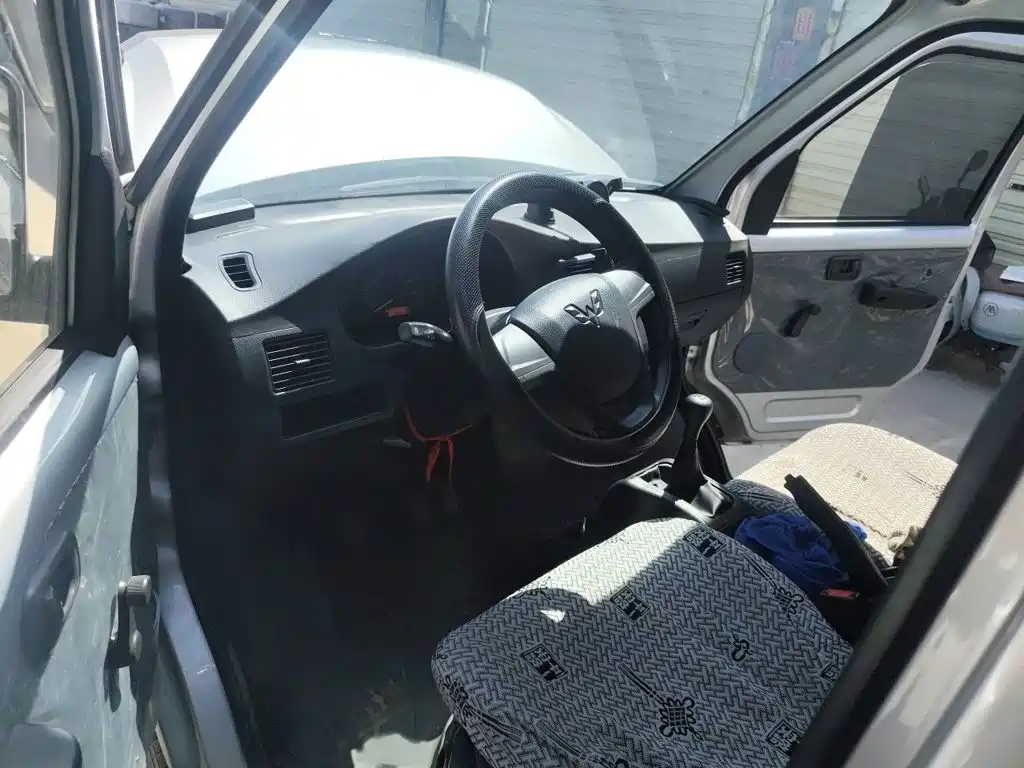 Wuling Rongguang Mini Truck — миниатюра 14