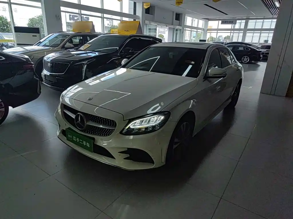 Mercedes-Benz C-Class — миниатюра 2