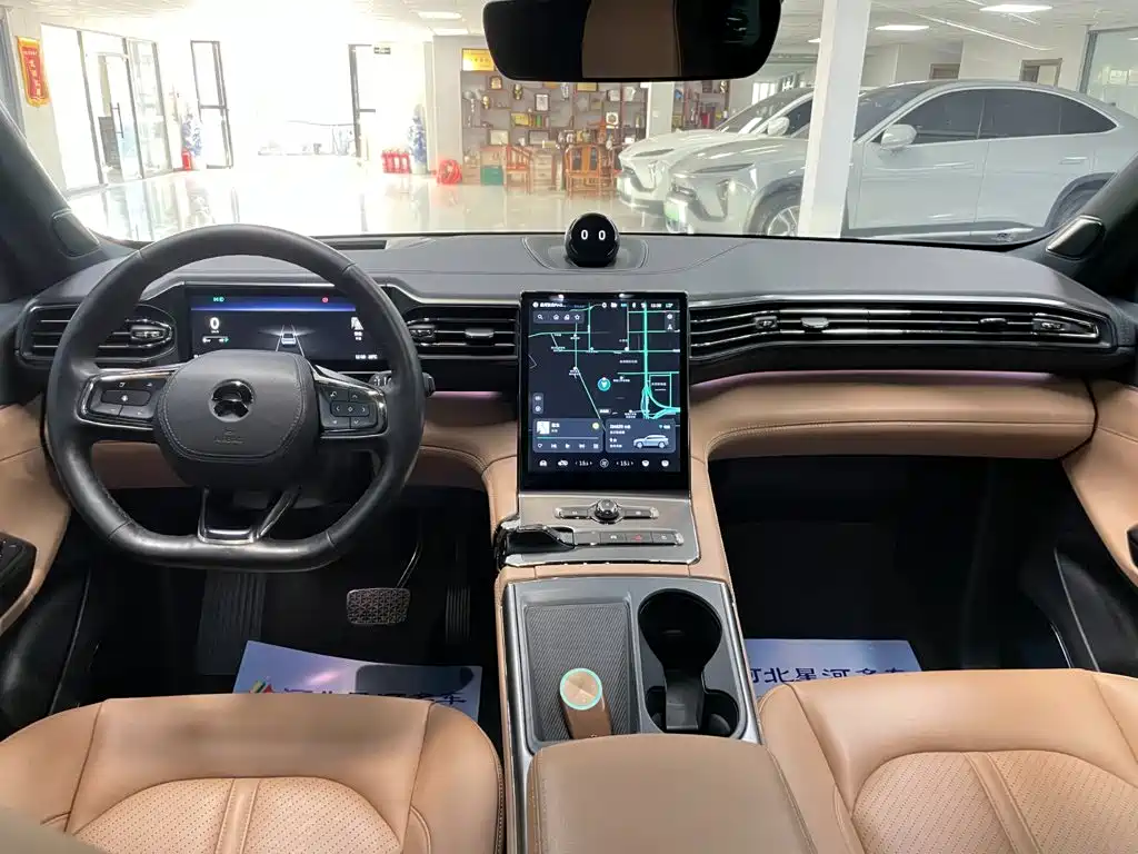 NIO ES6 — миниатюра 12