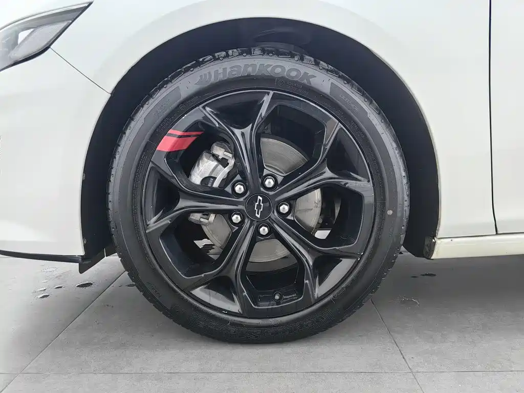 Chevrolet Malibu XL — миниатюра 17