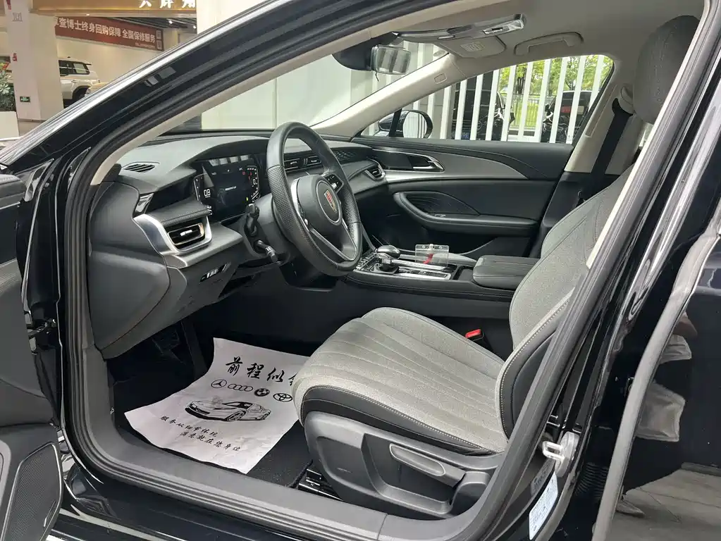 Hongqi Hongqi H5 — миниатюра 4