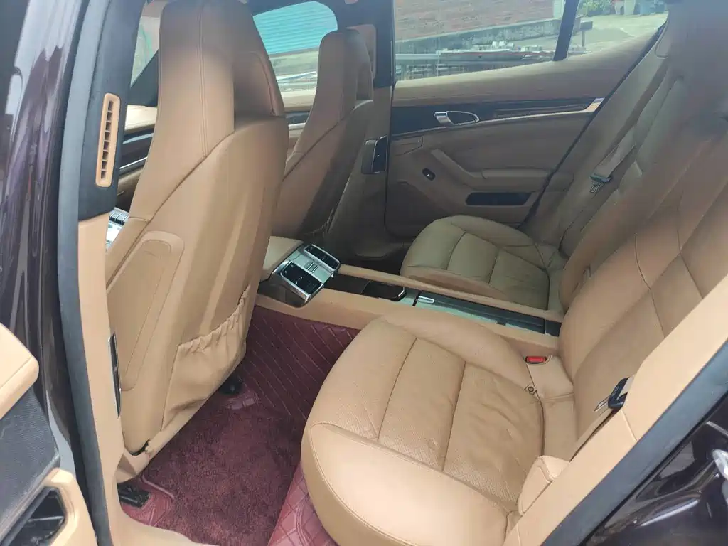 Porsche Panamera — миниатюра 5