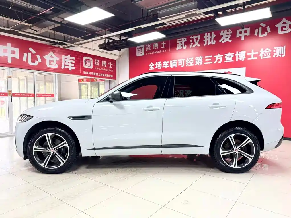 Jaguar F-PACE — миниатюра 4