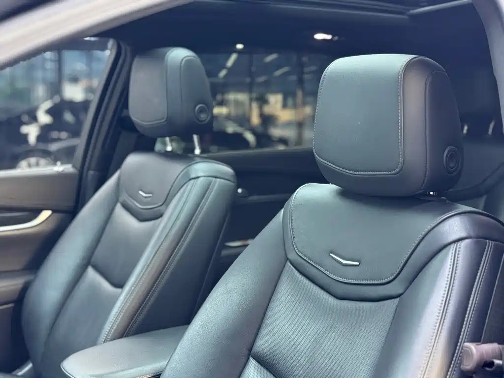 Cadillac XT5 — миниатюра 8