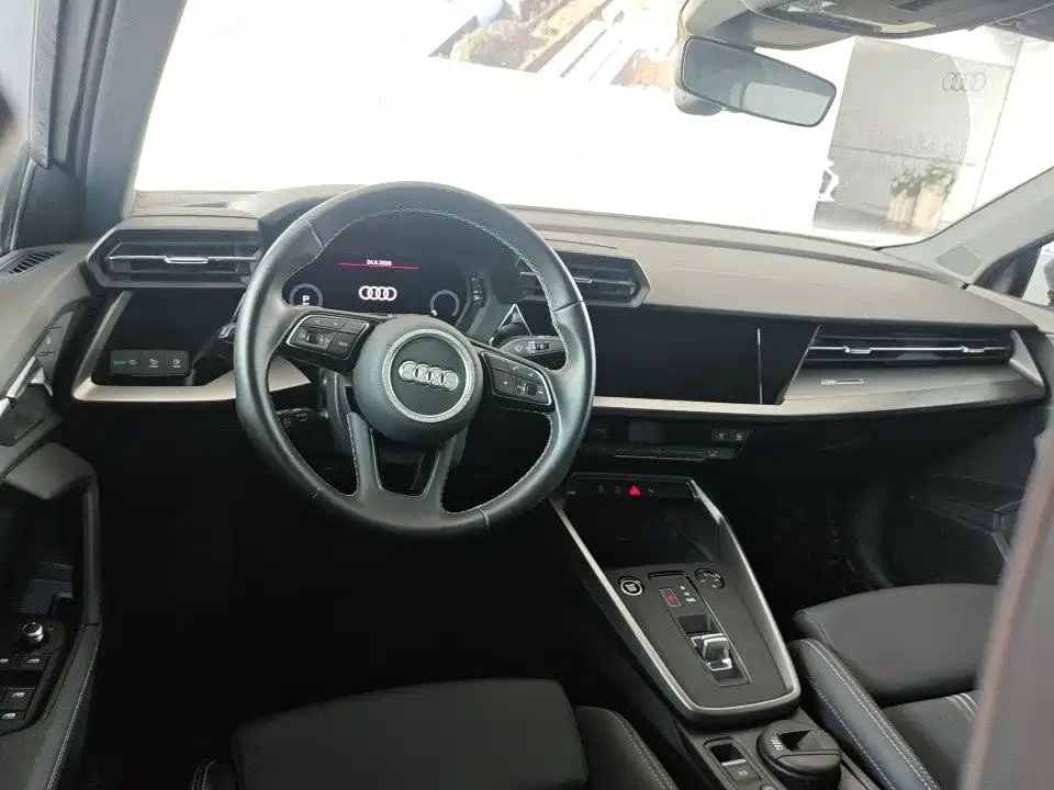 Audi A3 2023 A3L Limousine 35 TFSI Fashion Sport
