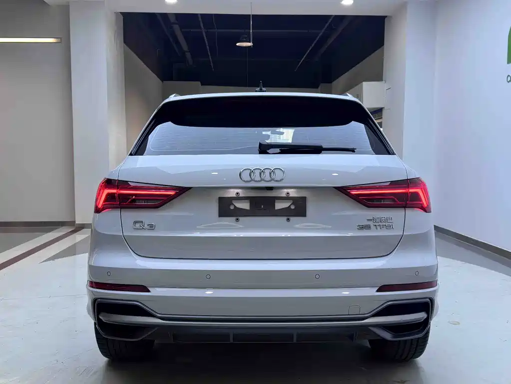 Audi Q3 — миниатюра 5