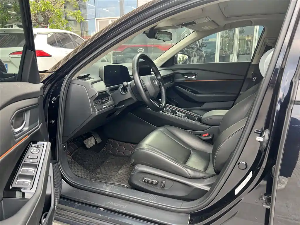 Honda Accord — миниатюра 4