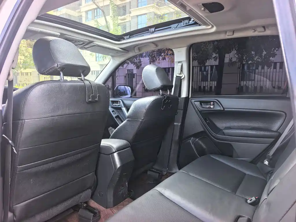 Subaru Forester — миниатюра 13