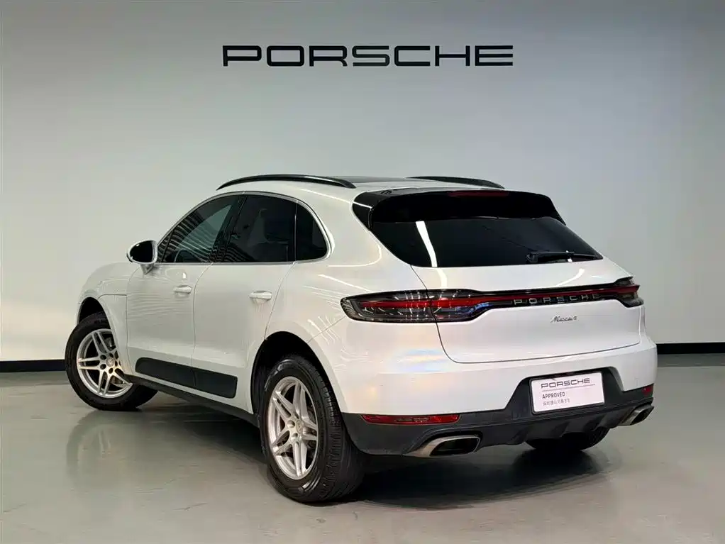 Porsche Macan — миниатюра 14