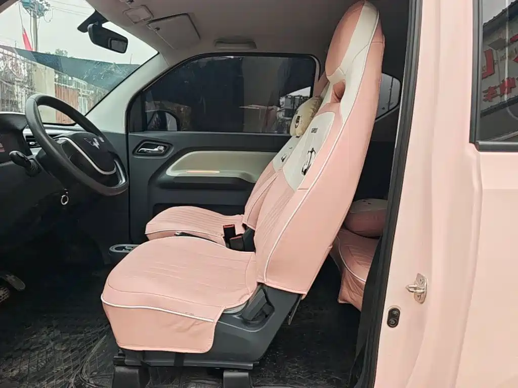 Wuling MINIEV — миниатюра 15