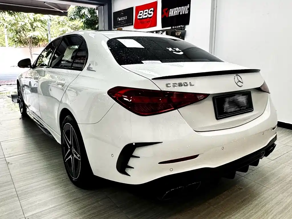 Mercedes-Benz C-Class — миниатюра 17